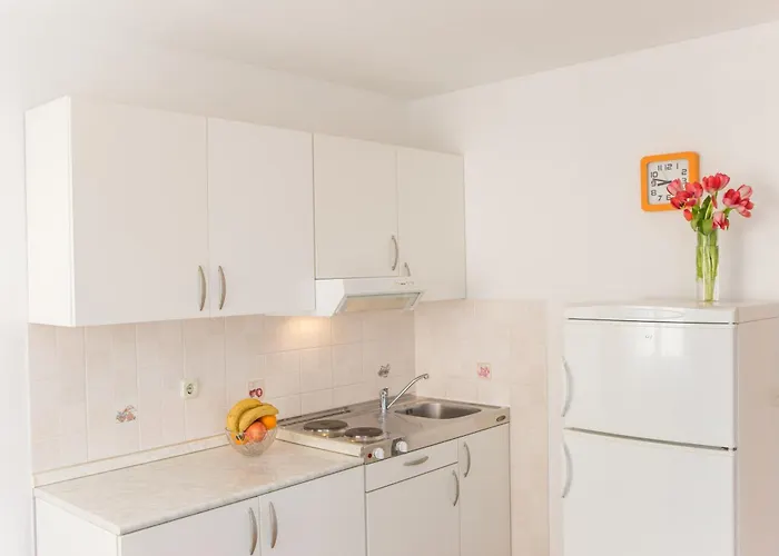 Lorena B Lejlighed *