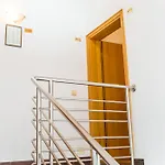 Apartman Lorena B *