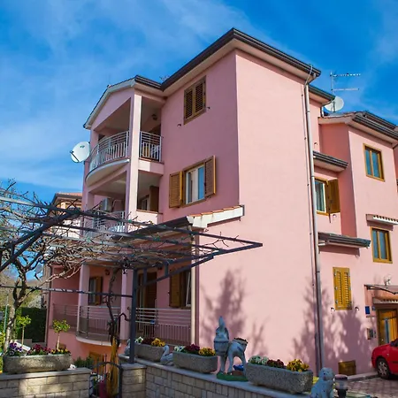 Lorena B Apartman Porec